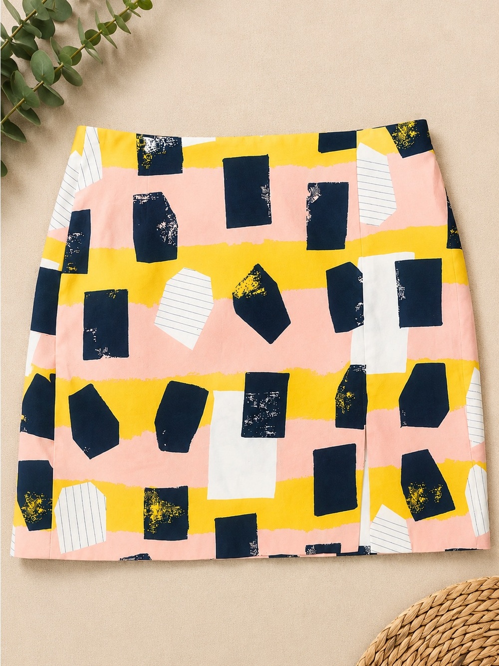Kate Spade Saturday Abstract Print Mini Skirt Women’s Size 00 Pink Yellow Navy